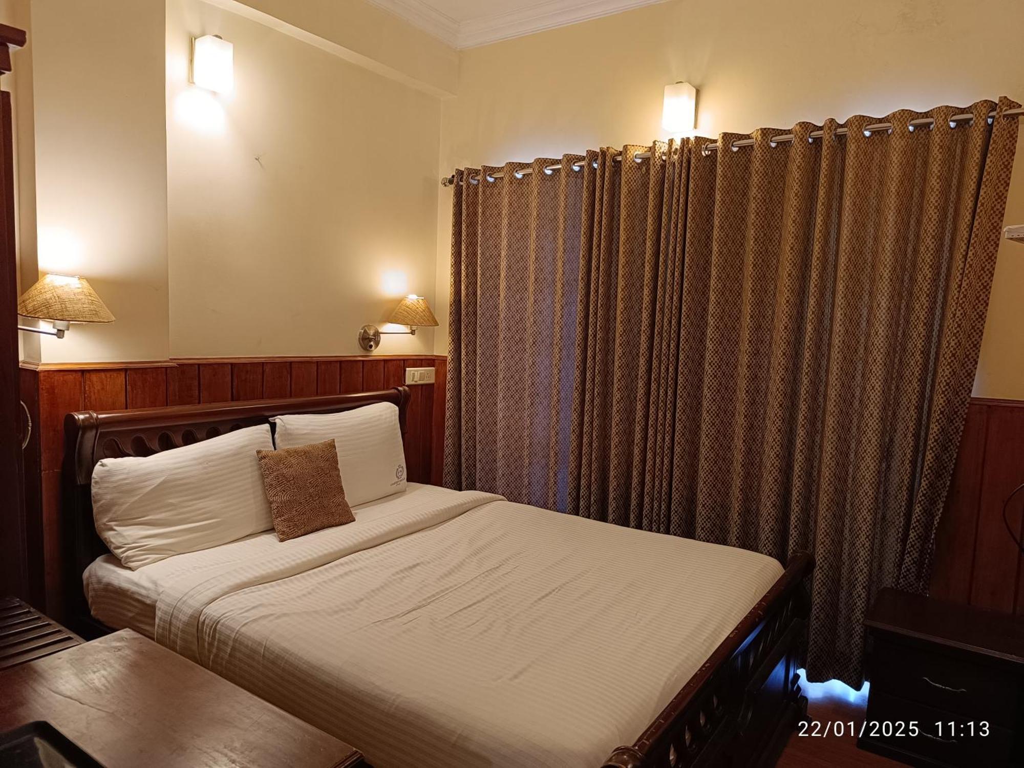 Garden Manor Hotel Ooty Room photo