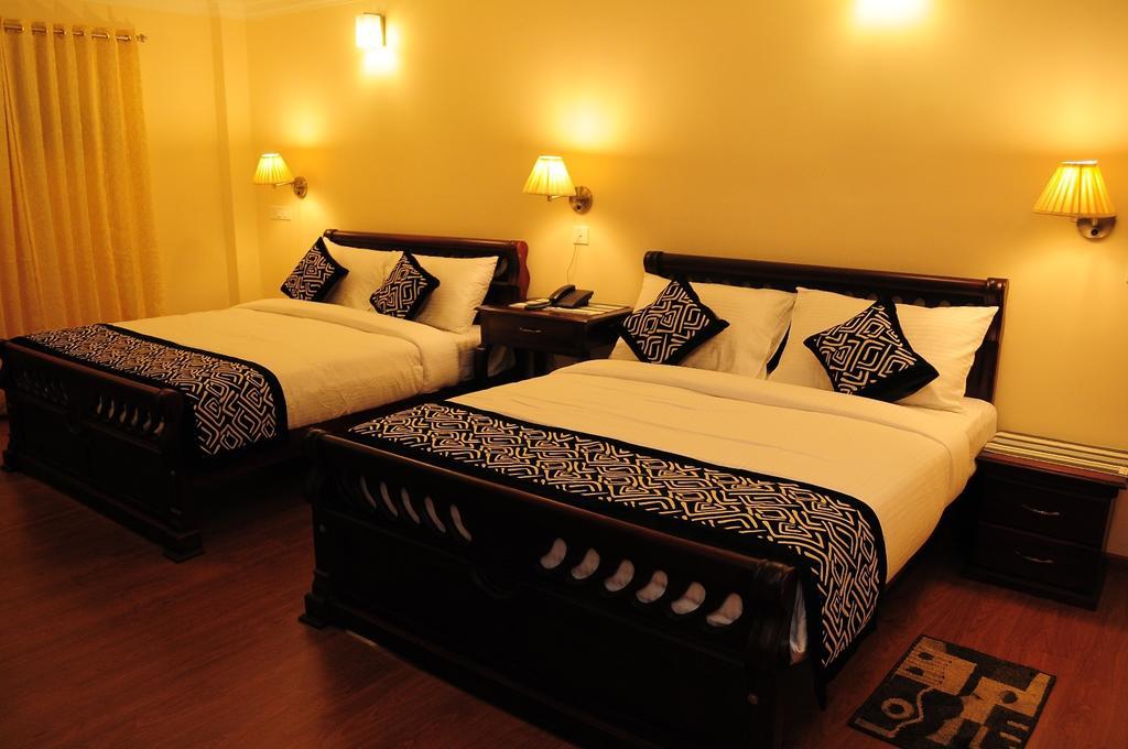 Garden Manor Hotel Ooty Exterior photo