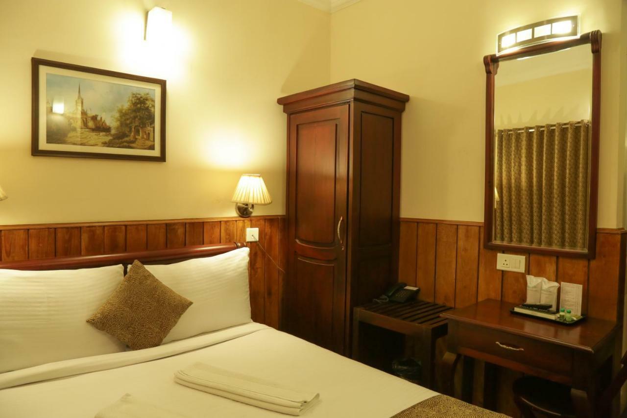Garden Manor Hotel Ooty Exterior photo